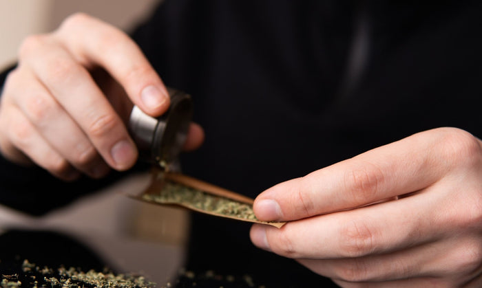 Man rolling a plumber's joint