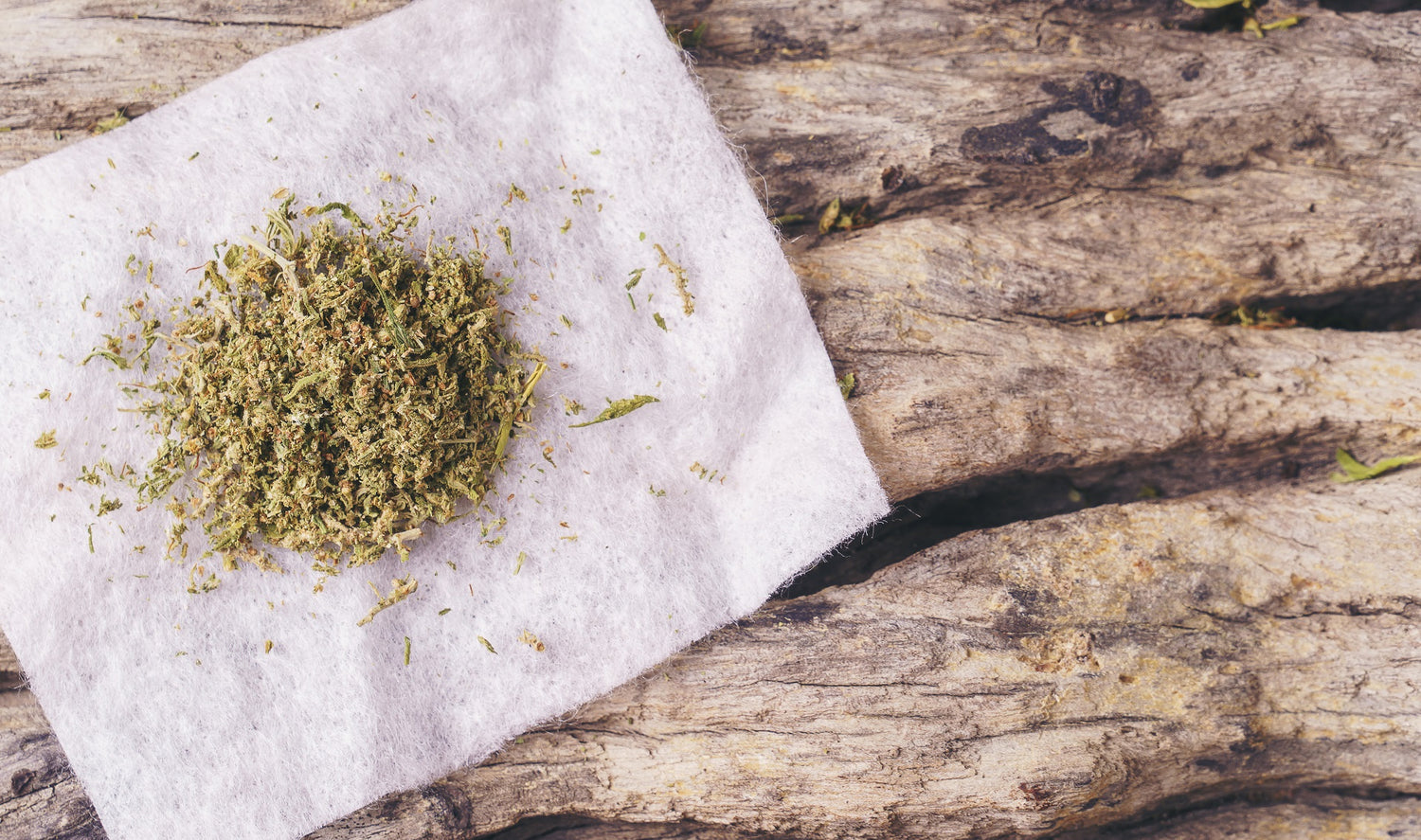 Ground weed with a credit card