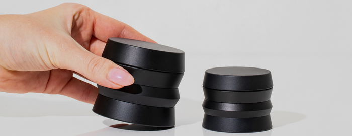 KLIP grinder and KLIP go in hand